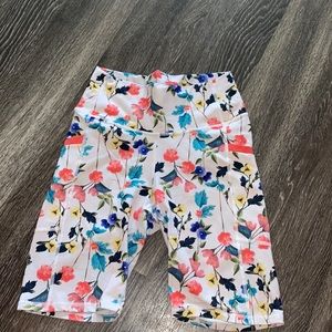 Fabletics Floral exercise shorts limited edition